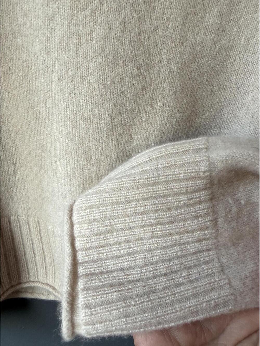 Rachel Zoe 100% Cashmere Crew Neck Sweater - Picture 6 of 9